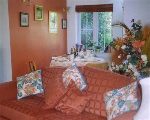 The Yellow House B&B Woodborough  Екстер'єр фото