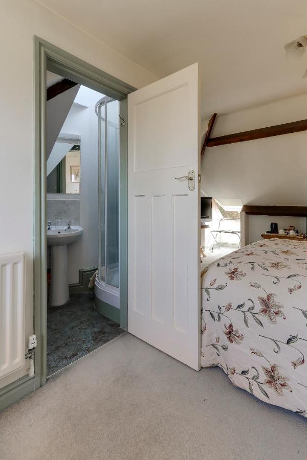 The Yellow House B&B Woodborough  Екстер'єр фото