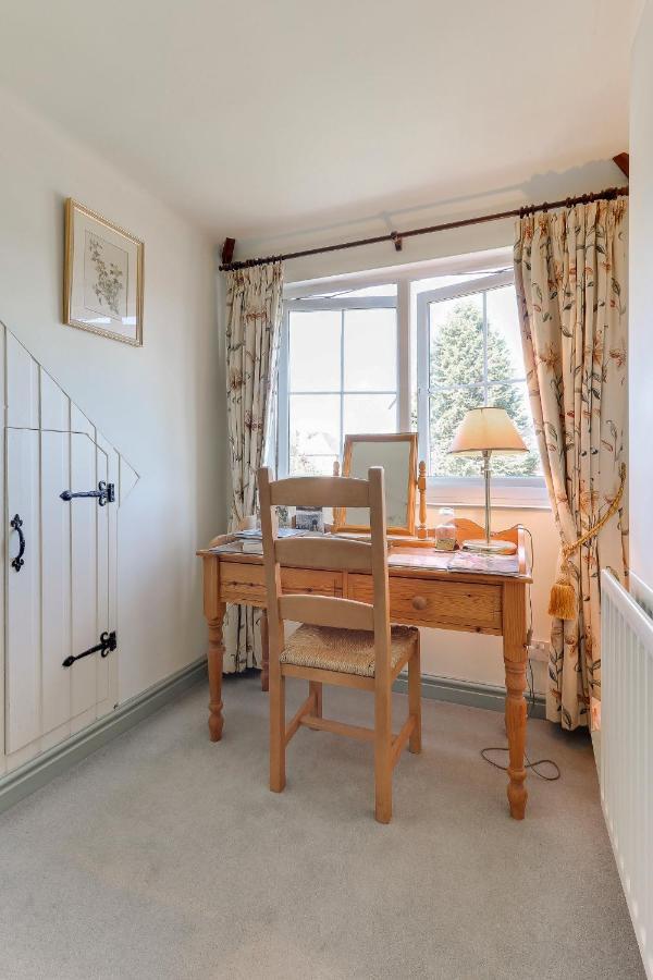 The Yellow House B&B Woodborough  Екстер'єр фото